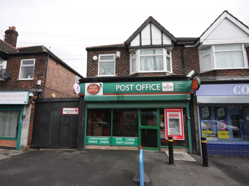 Investment to Buy 410 Barton Road, Stretford, Manchester, M32 9RW