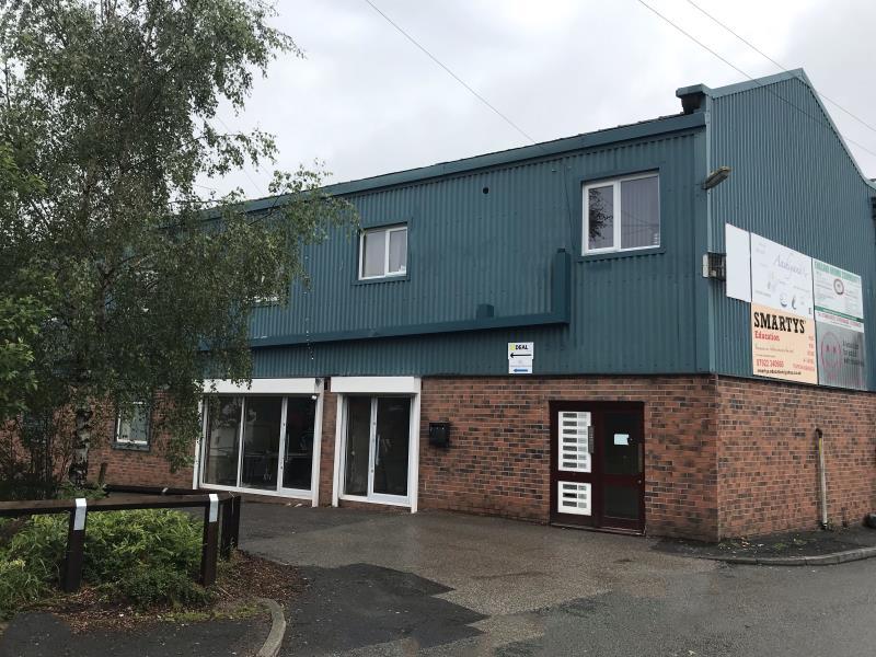 Industrial to Rent Unit 1, Storage At Memory Lane, Gilnow Lane, Bolton, BL3 5EL, BL3 5EL