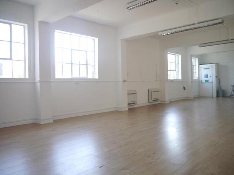 Office to Rent Brookstone House 4 6 Elthorne Road London N19