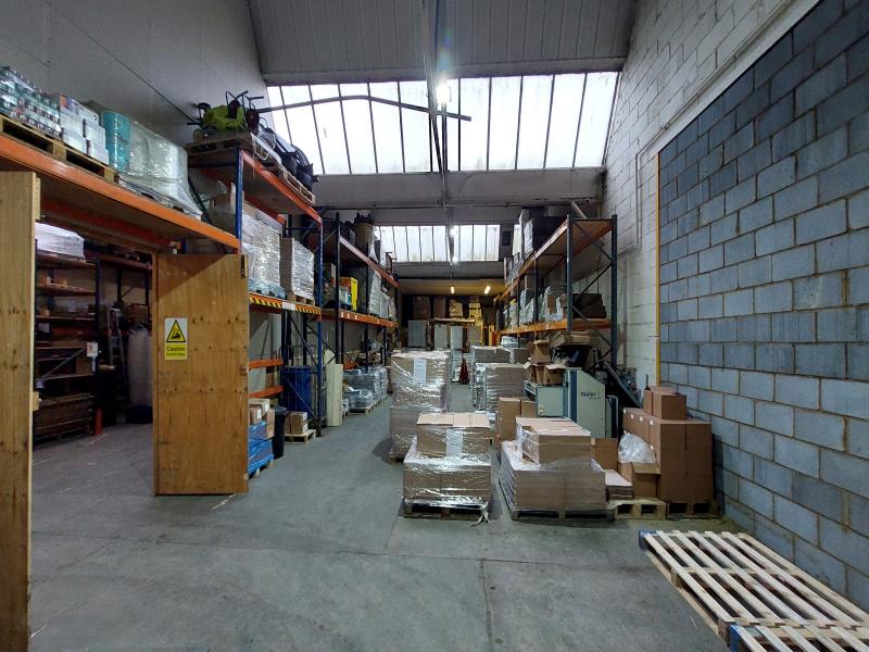 Warehouse to Rent And Buy - Unit 26 Heronsgate Trading Estate, Paycocke ...